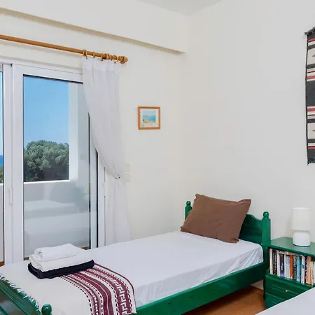 Beachfront Socrates Holiday home *